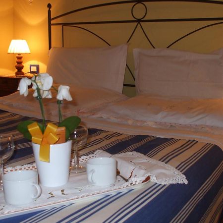 Agriturismo Le Docce Castelfiorentino Esterno foto
