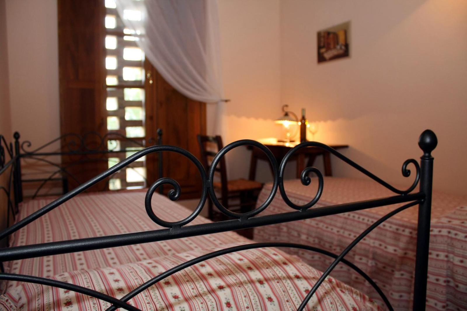 Agriturismo Le Docce Castelfiorentino Esterno foto