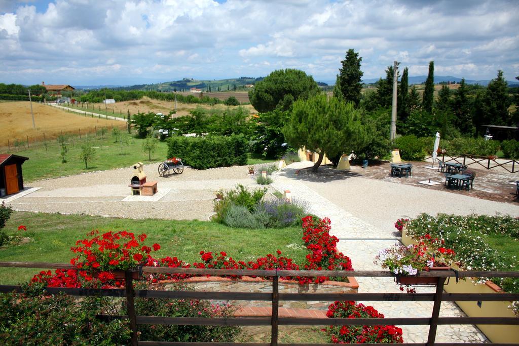 Agriturismo Le Docce Castelfiorentino Esterno foto