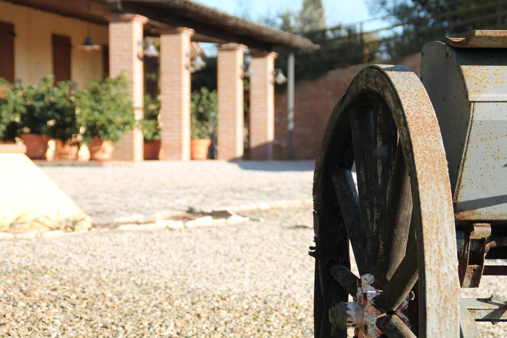 Agriturismo Le Docce Castelfiorentino Esterno foto