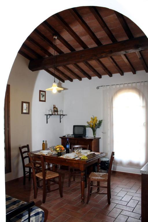 Agriturismo Le Docce Castelfiorentino Camera foto